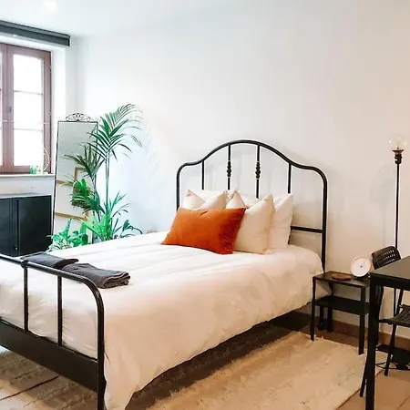 Charming Studio In The Heart Of Appartamento